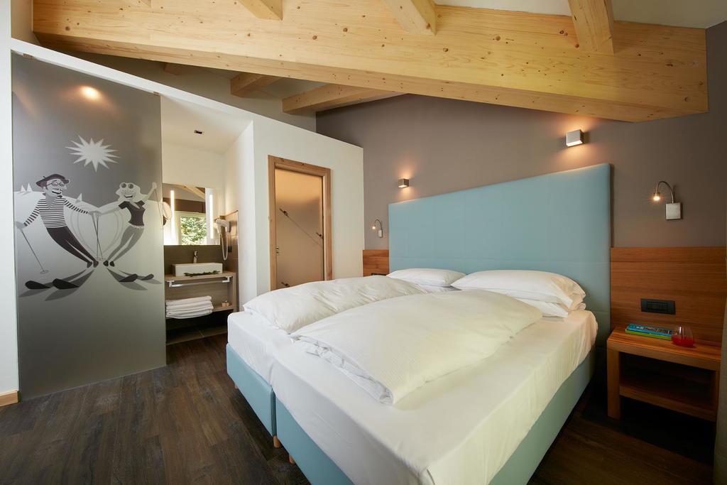Hotel Valacia Pozza di Fassa Quarto foto